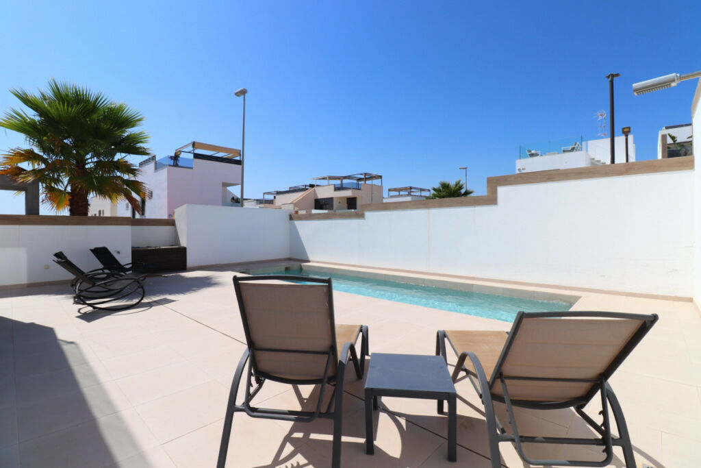 Detached Villa Benijofar Alicante - image 15