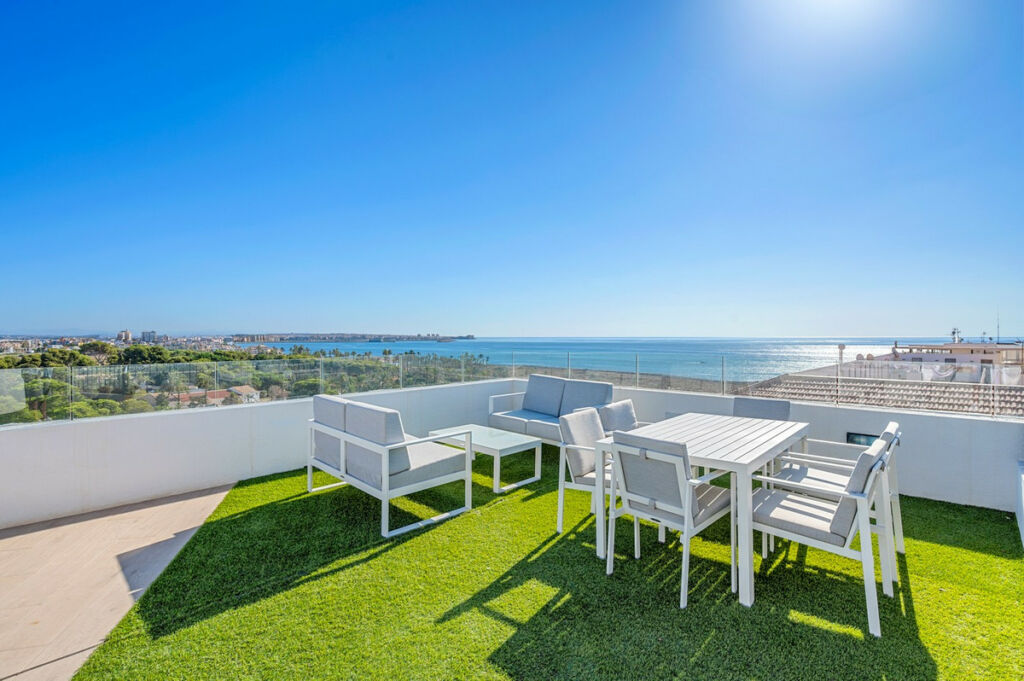 Middle Floor Apartment Punta Prima Alicante - image 15