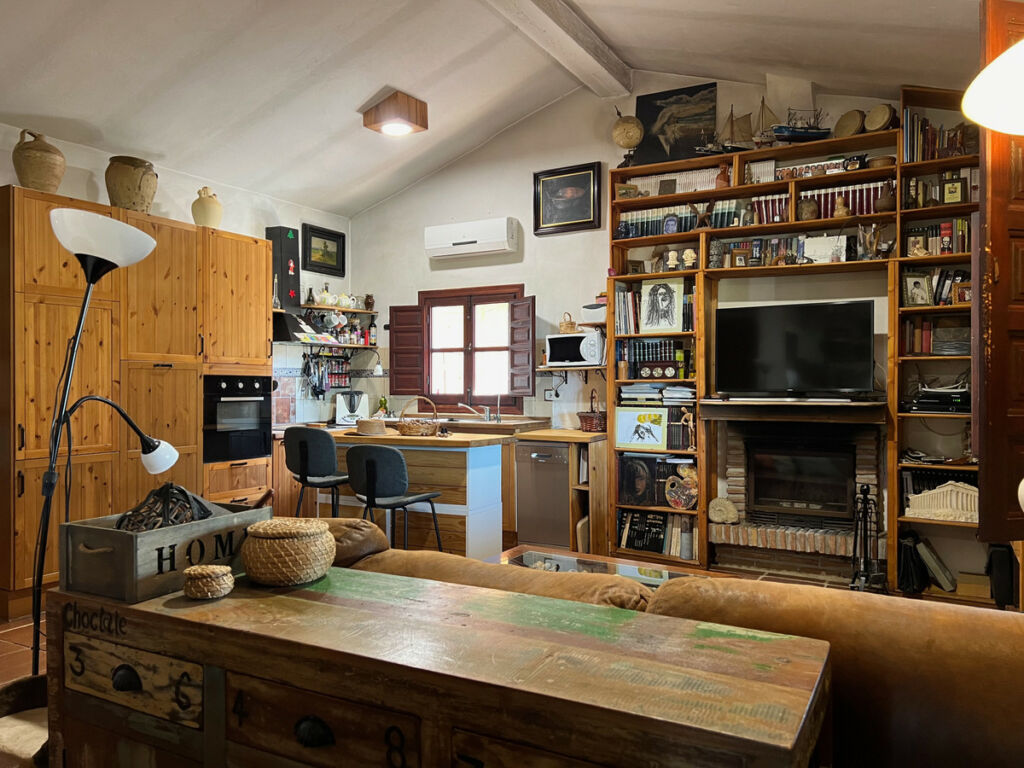Detached Villa Almayate Málaga - image 15