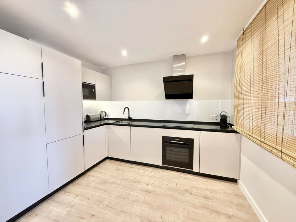 Top Floor Apartment Benahavís Málaga - image 15