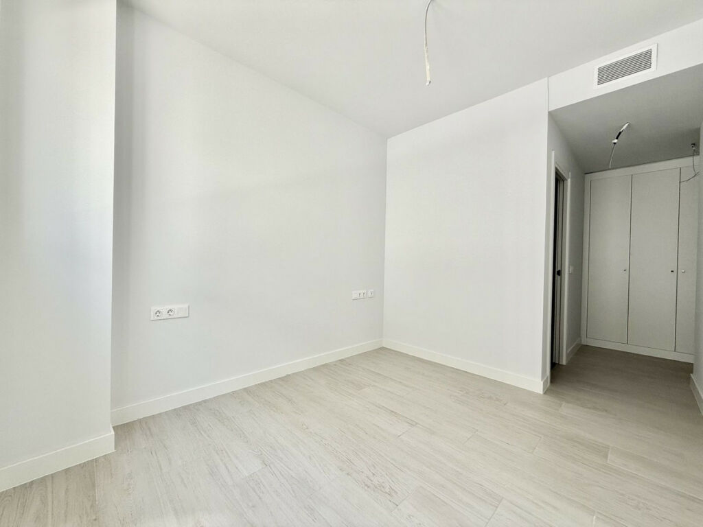Ground Floor Apartment Estepona Málaga - image 15