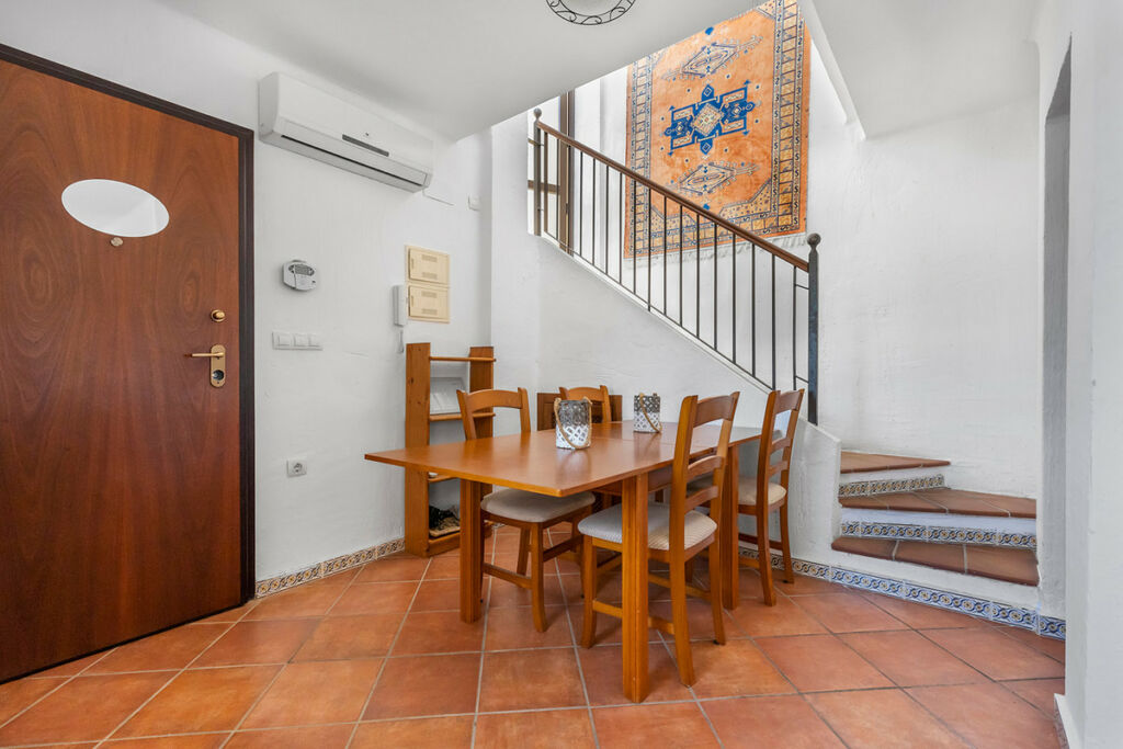 Middle Floor Apartment Los Altos Alicante - image 15