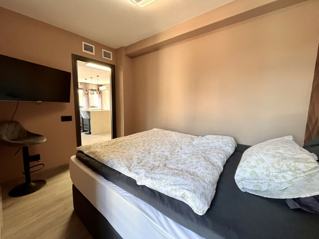 Middle Floor Apartment Almoradi Alicante - image 15