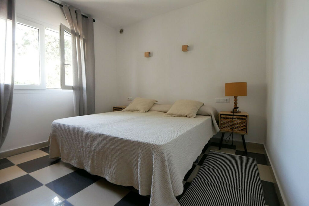 Detached Villa Cabopino Málaga - image 23