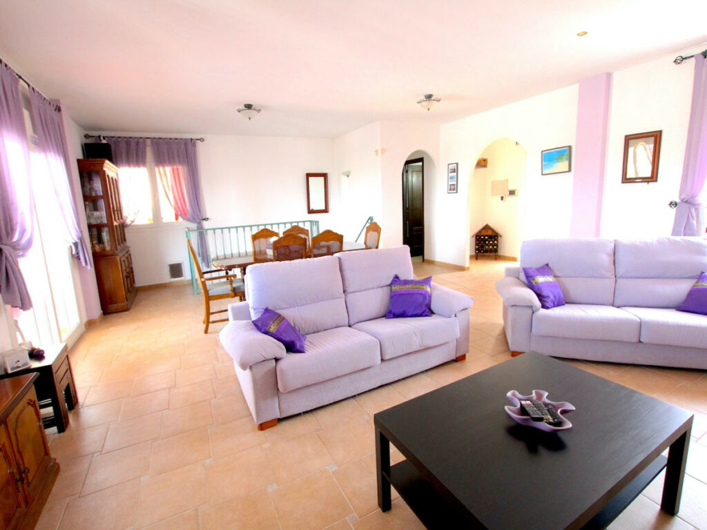 Detached Villa Algorfa Alicante - image 15