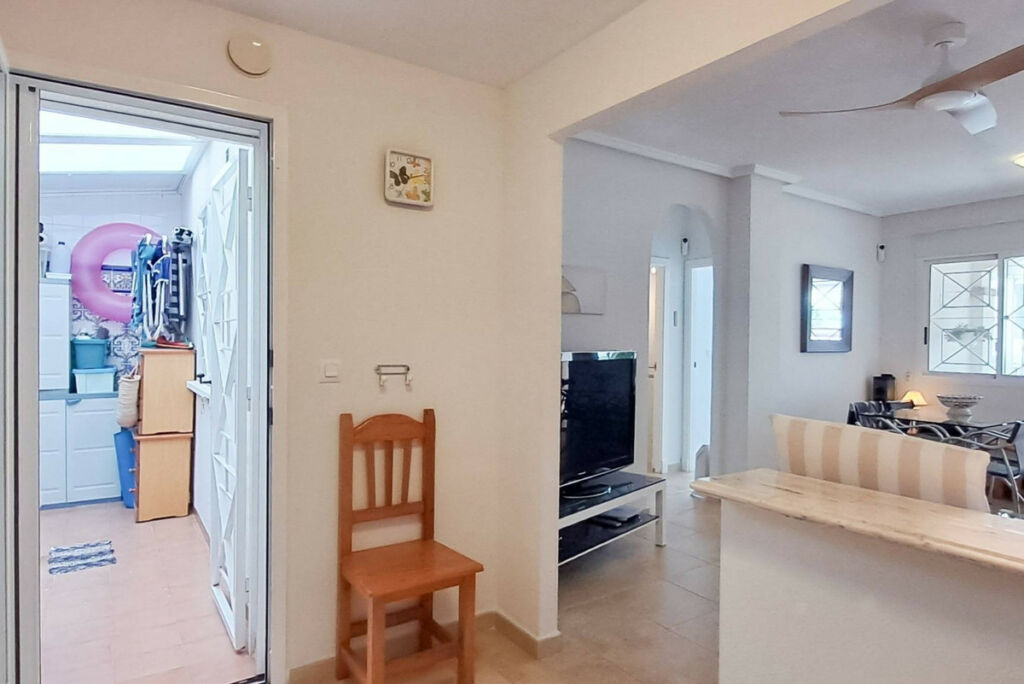 Bungalow Torrevieja Alicante - image 22