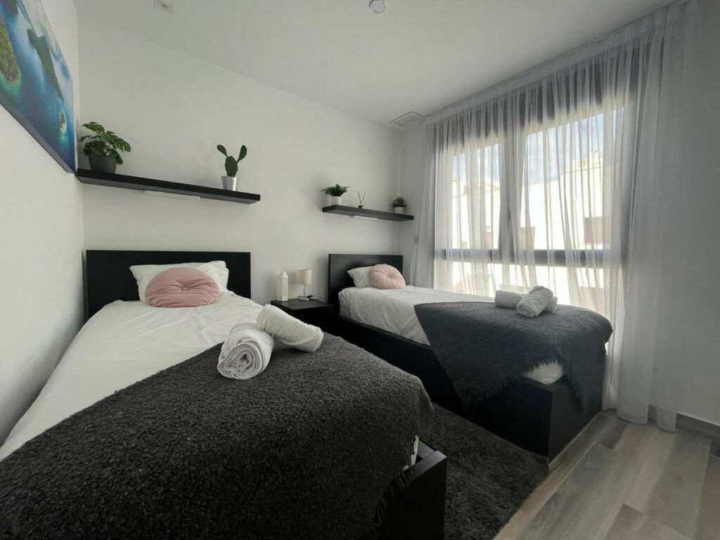 Detached Villa Los Balcones Alicante - image 15