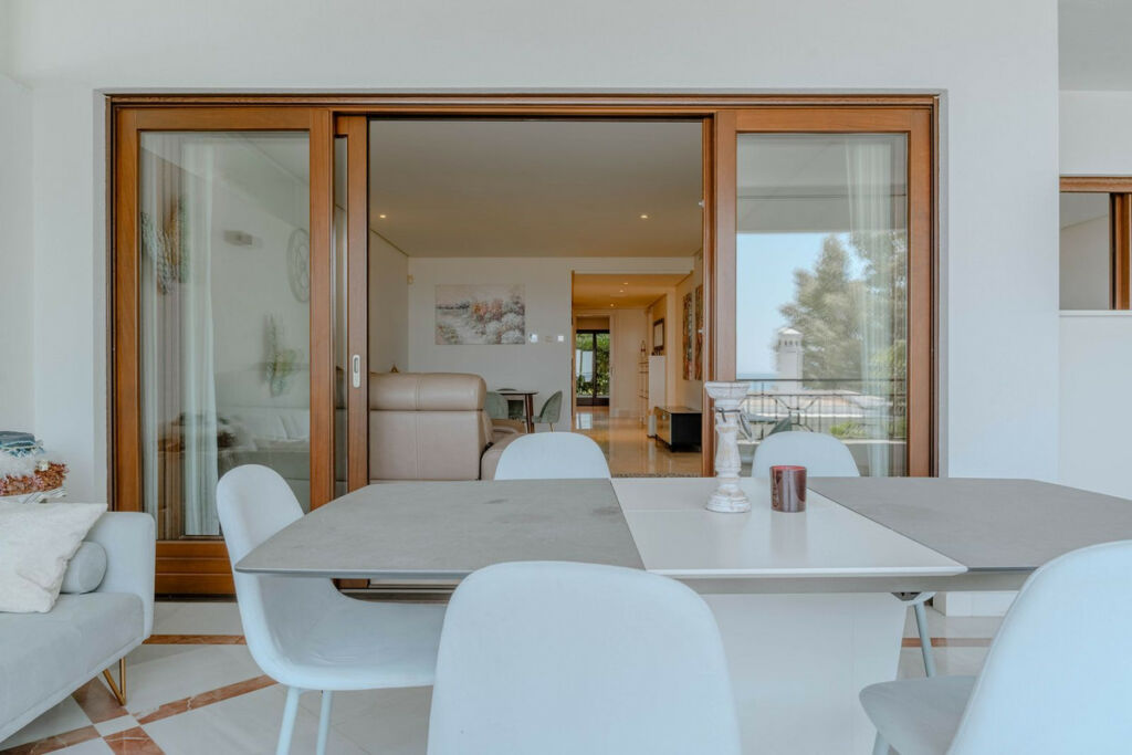 Ground Floor Apartment Estepona Málaga - image 15