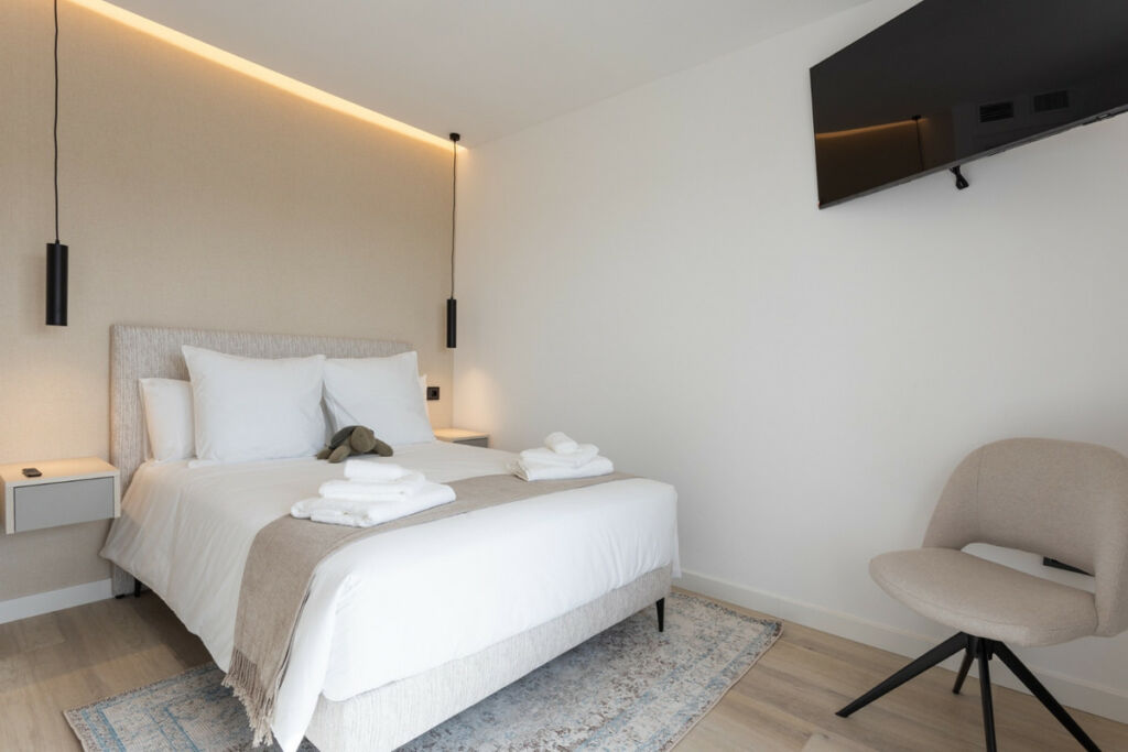 Middle Floor Apartment Nueva Andalucía Málaga - image 15