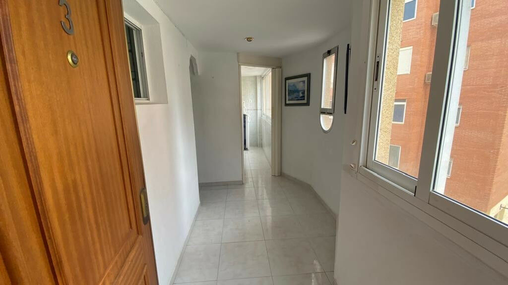 Middle Floor Apartment Benidorm Alicante - image 15