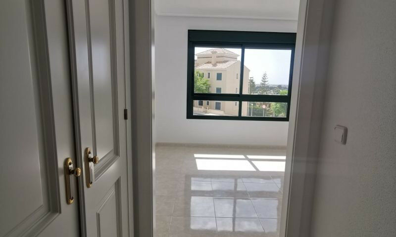 Middle Floor Apartment Orihuela Costa Alicante - image 14