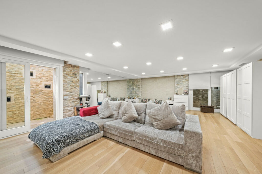 Detached Villa Bahía de Marbella Málaga - image 15