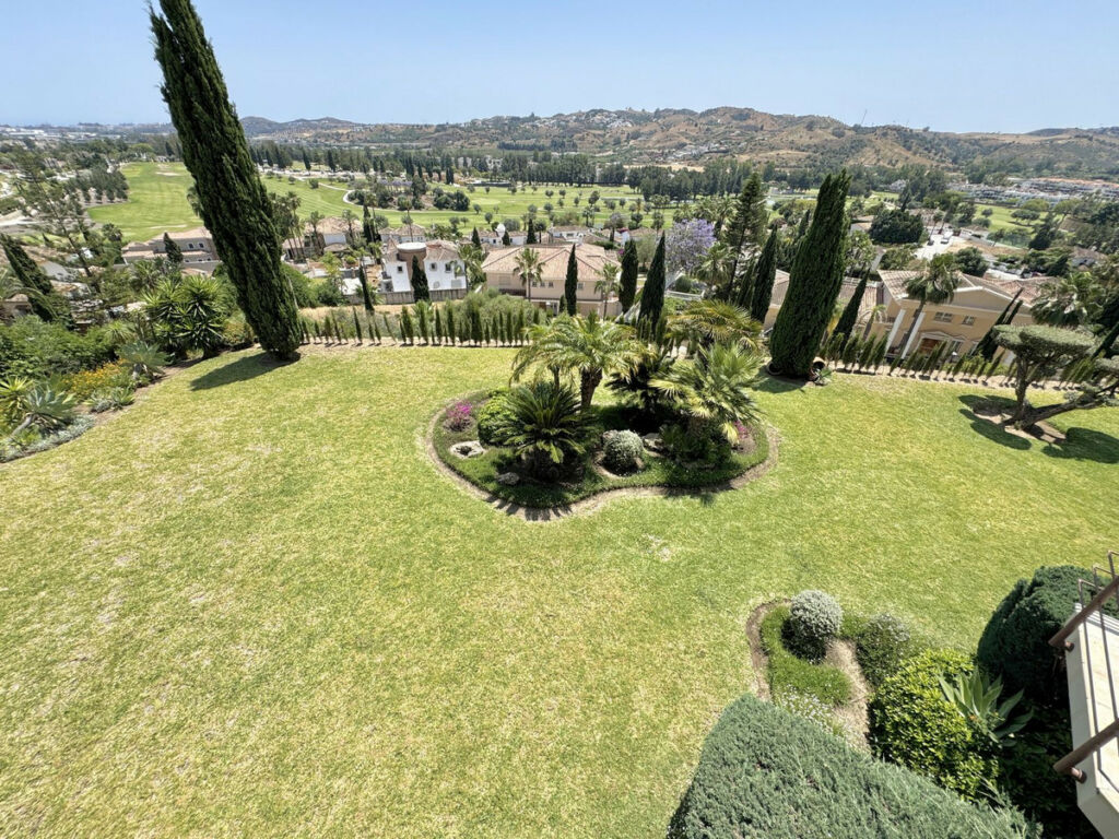 Detached Villa Mijas Golf Málaga - image 16
