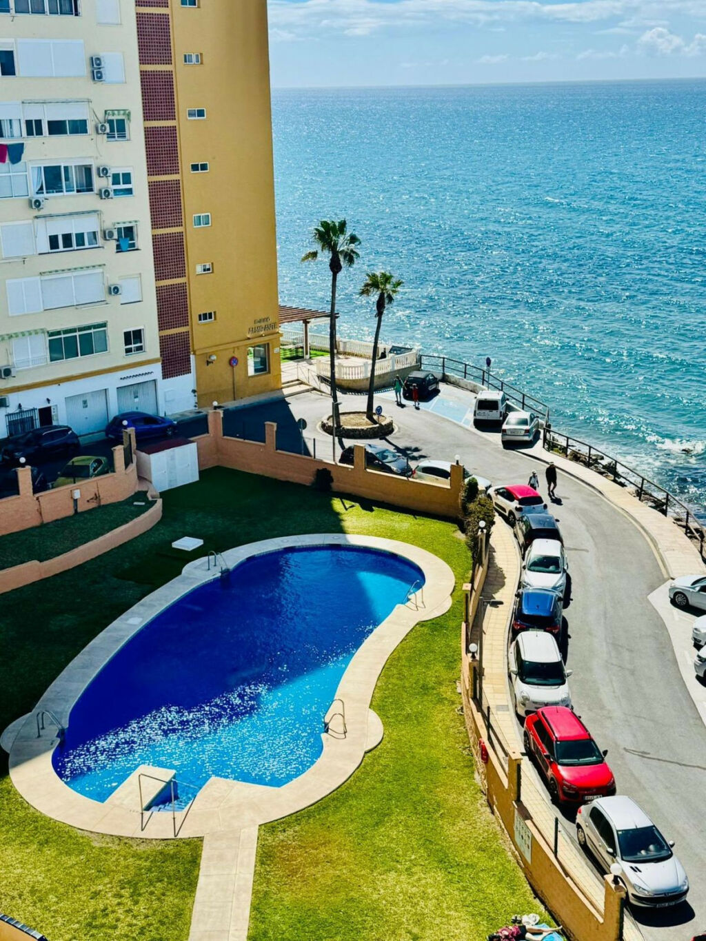 Middle Floor Apartment Calahonda Málaga - image 17