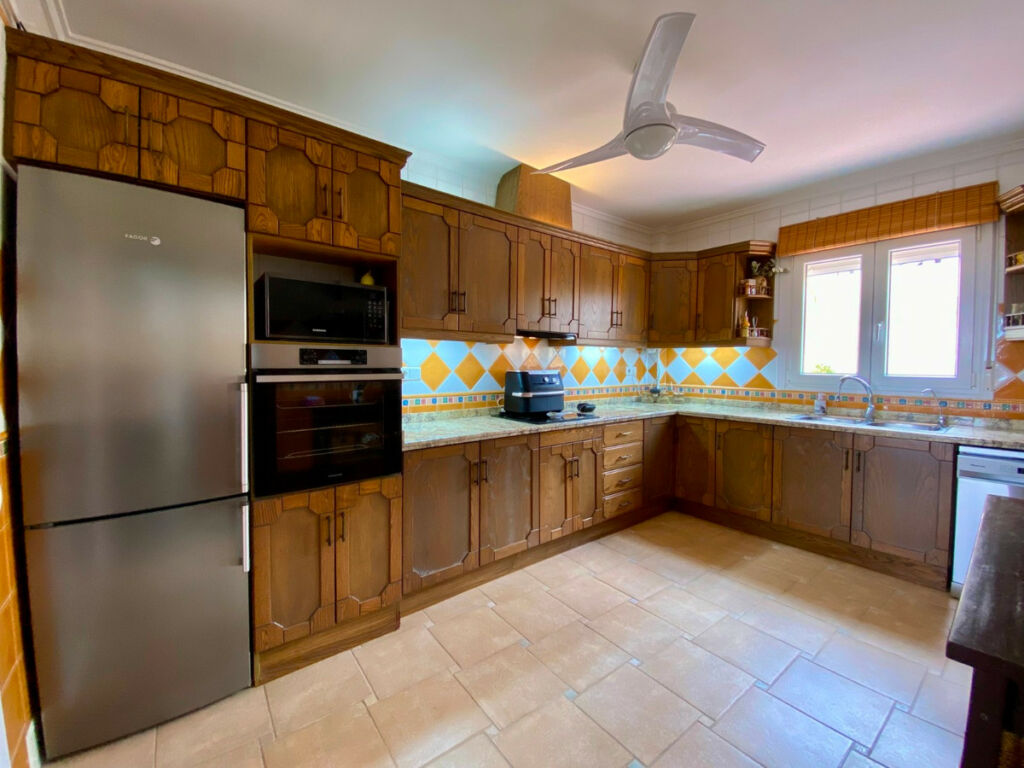 Detached Villa Algorfa Alicante - image 16
