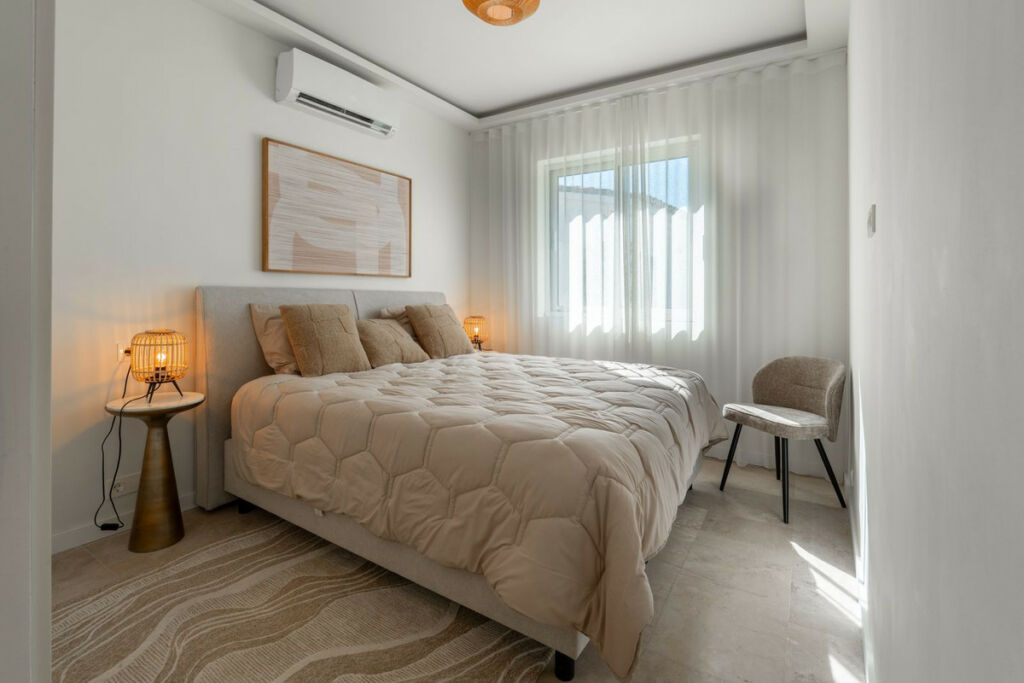 Detached Villa Guadalmina Alta Málaga - image 16