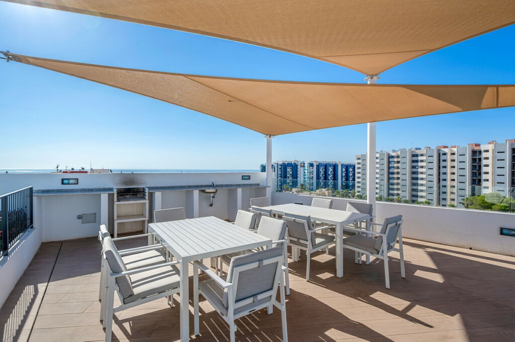 Middle Floor Apartment Punta Prima Alicante - image 16