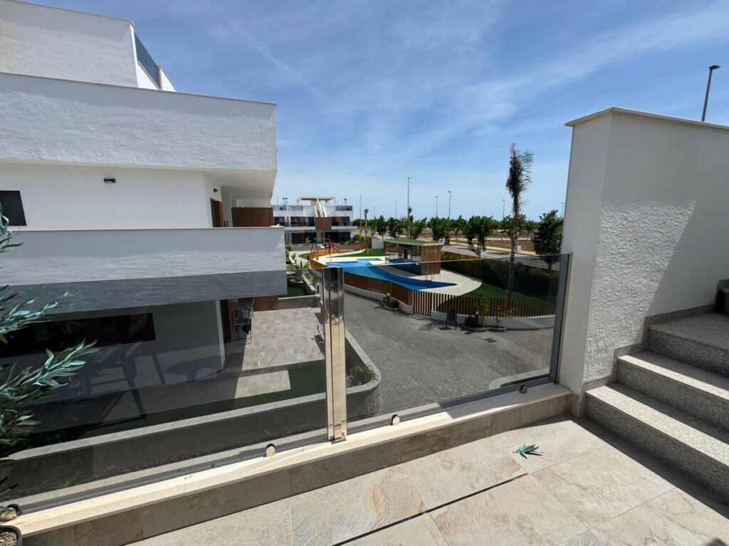 Middle Floor Apartment Pilar de la Horadada Alicante - image 16