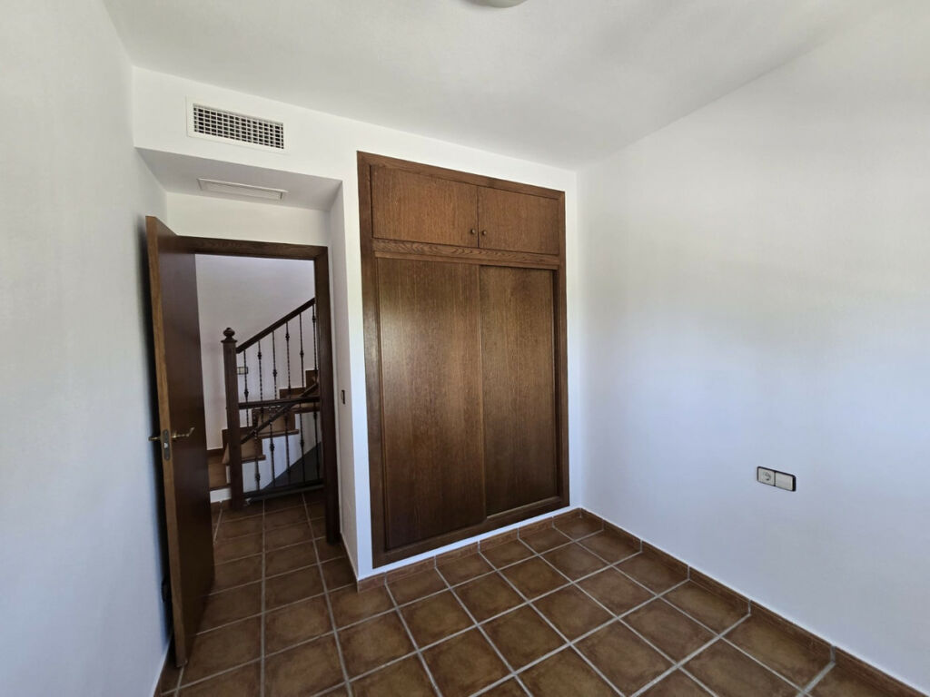 Semi-Detached House Algorfa Alicante - image 16