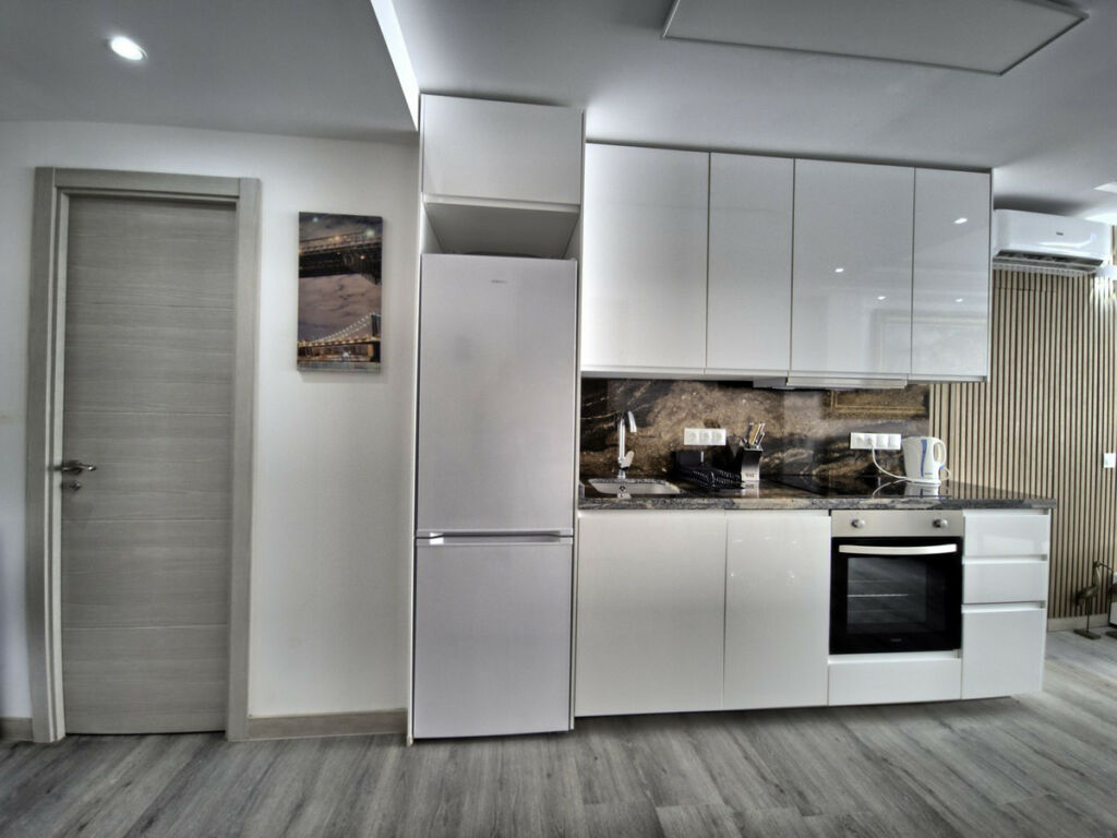 Middle Floor Apartment Marbella Málaga - image 16