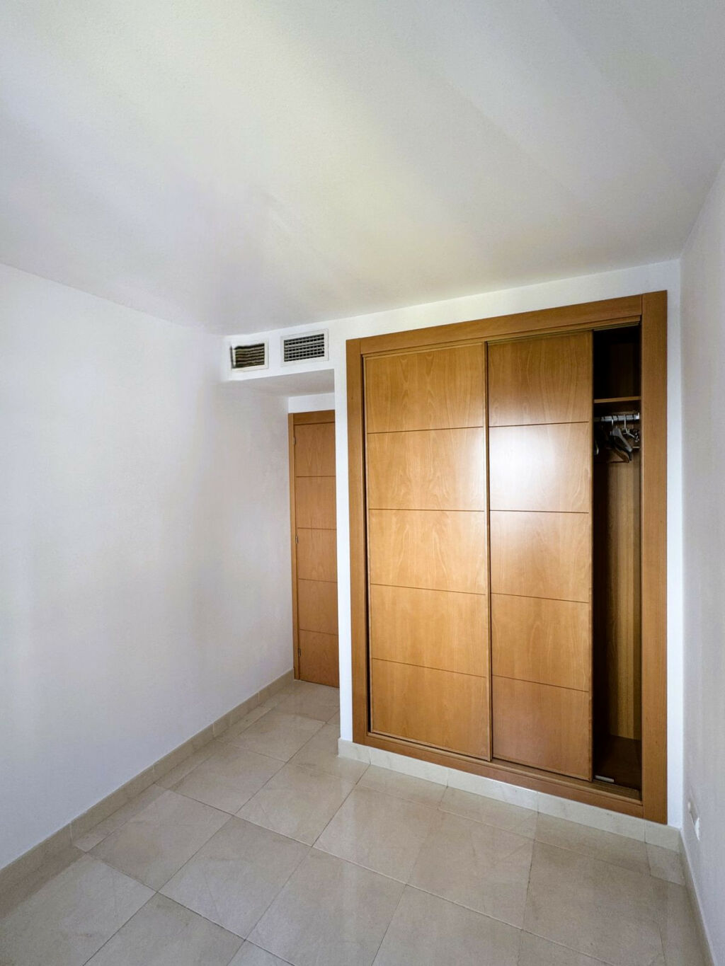 Middle Floor Apartment Los Boliches Málaga - image 16