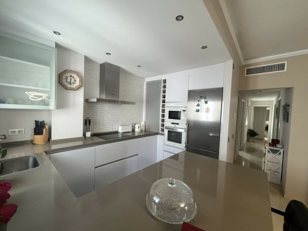 Penthouse Estepona Málaga - image 16