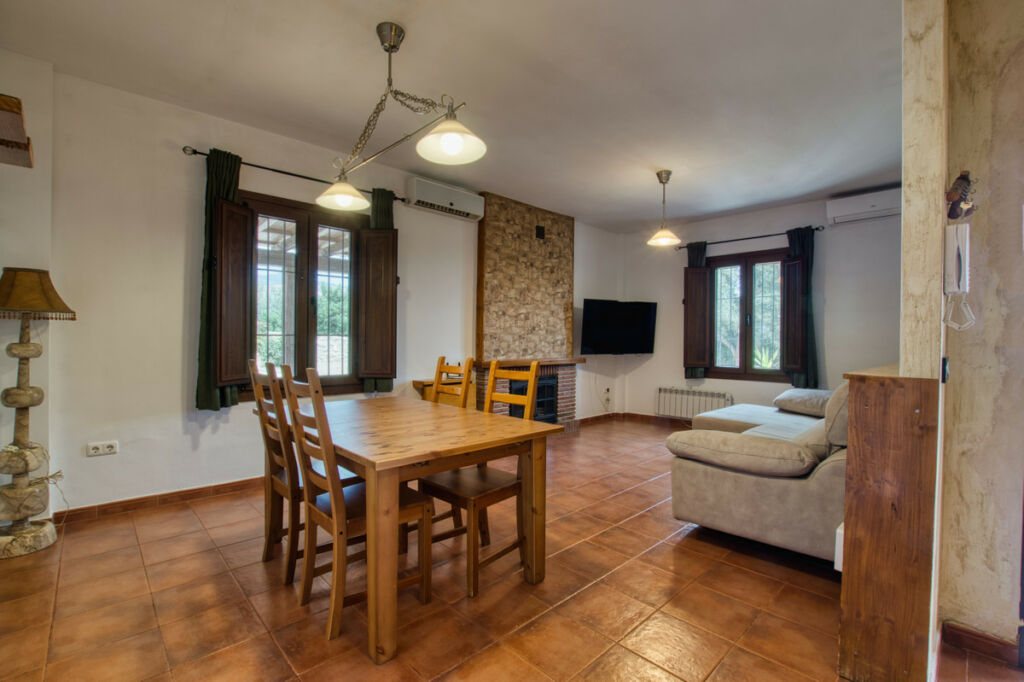 Detached Villa Periana Málaga - image 17