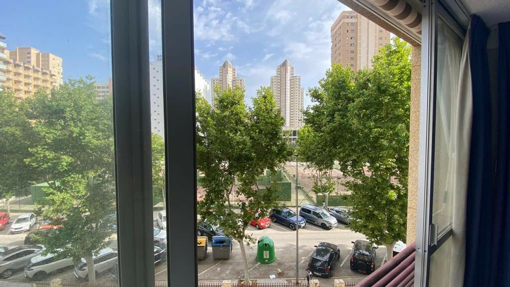 Middle Floor Apartment Benidorm Alicante - image 16