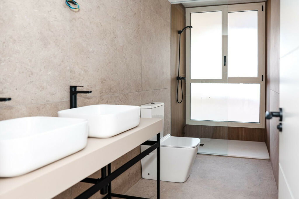 Penthouse Duplex Selwo Málaga - image 17