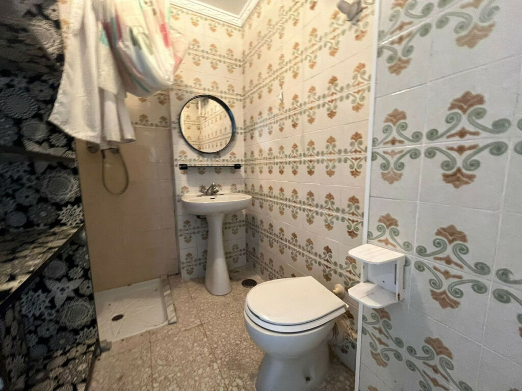 Middle Floor Apartment Estepona Málaga - image 16