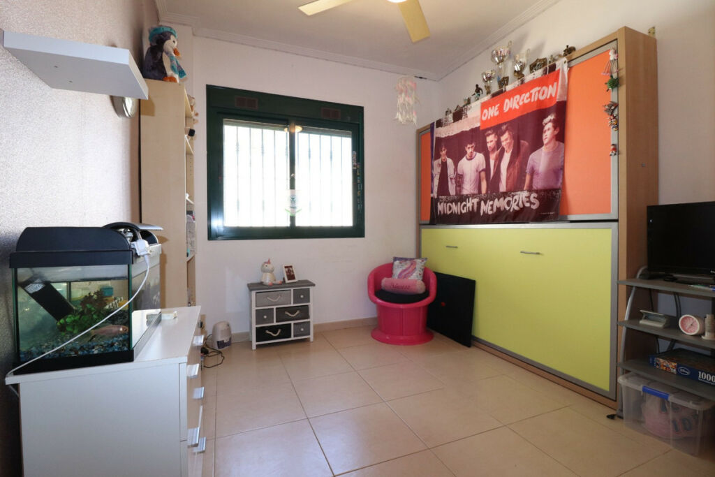 Detached Villa Ciudad Quesada Alicante - image 16