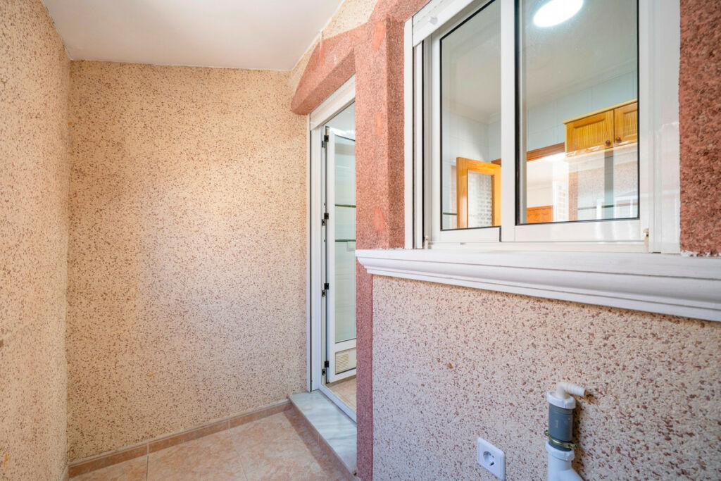 Detached Villa Algorfa Alicante - image 16