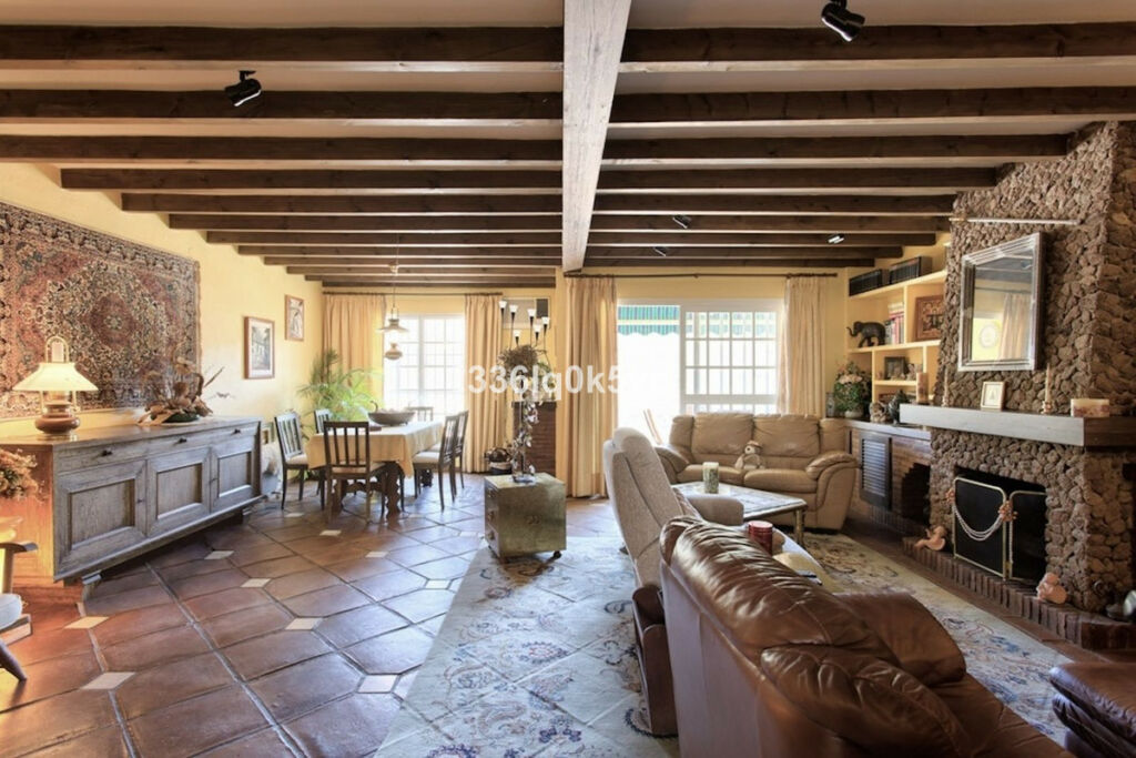 Townhouse Benahavís Málaga - image 16