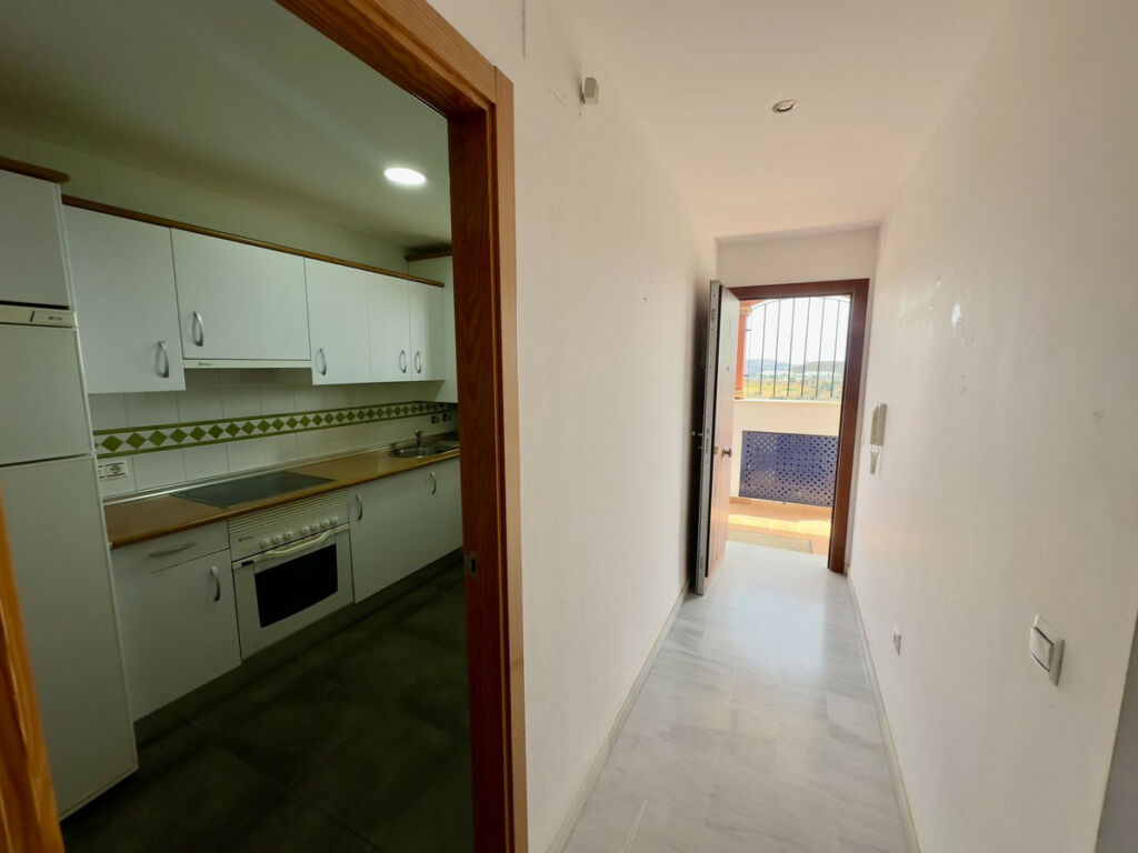 Middle Floor Apartment Riviera del Sol Málaga - image 16