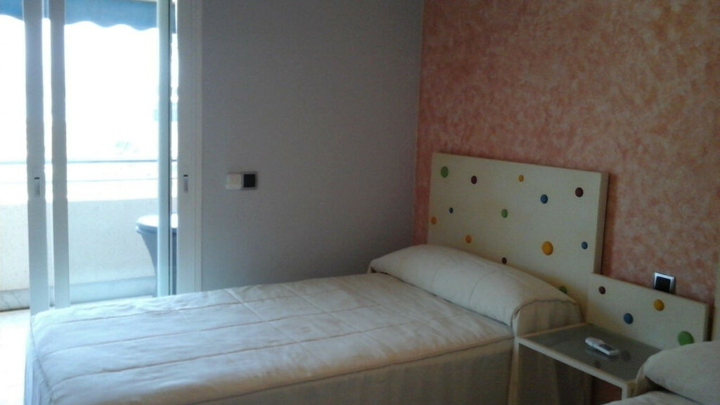 Middle Floor Apartment Puerto Banús Málaga - image 15