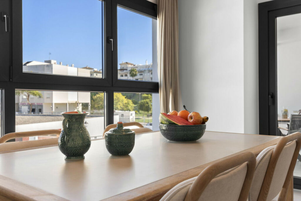 Middle Floor Apartment Estepona Málaga - image 16