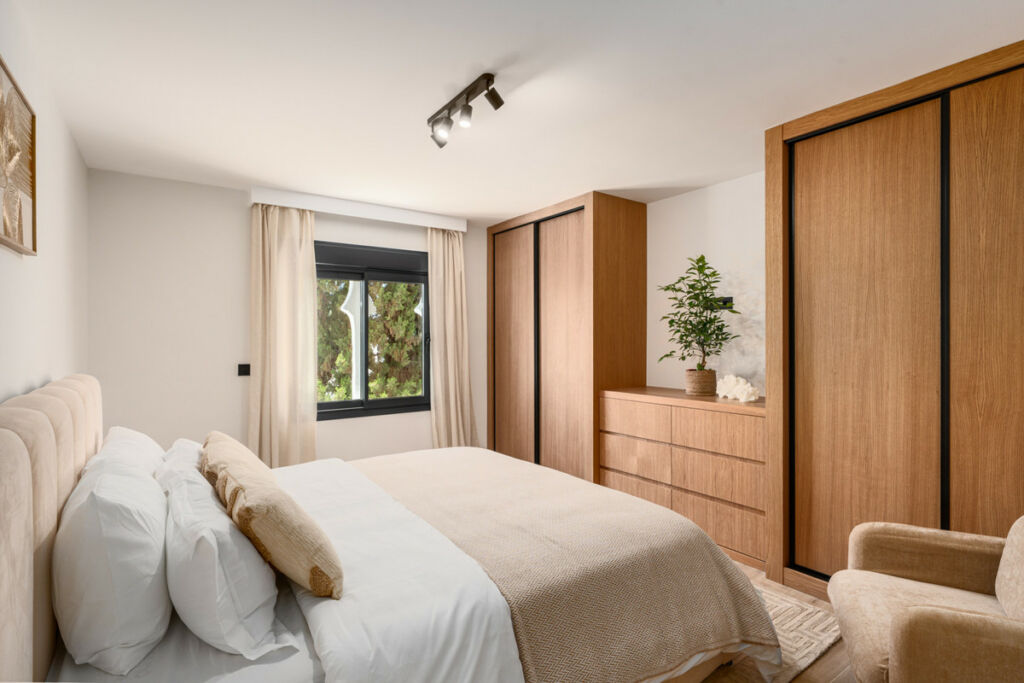 Penthouse Duplex Nueva Andalucía Málaga - image 16