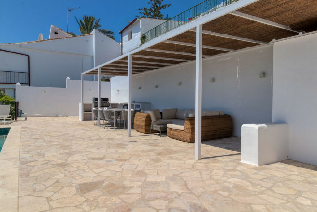 Detached Villa Torremuelle Málaga - image 16
