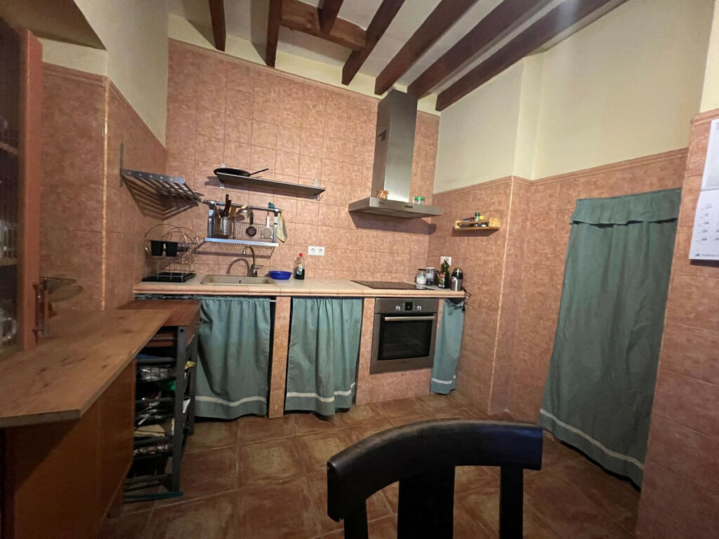 Townhouse Pinoso Alicante - image 16