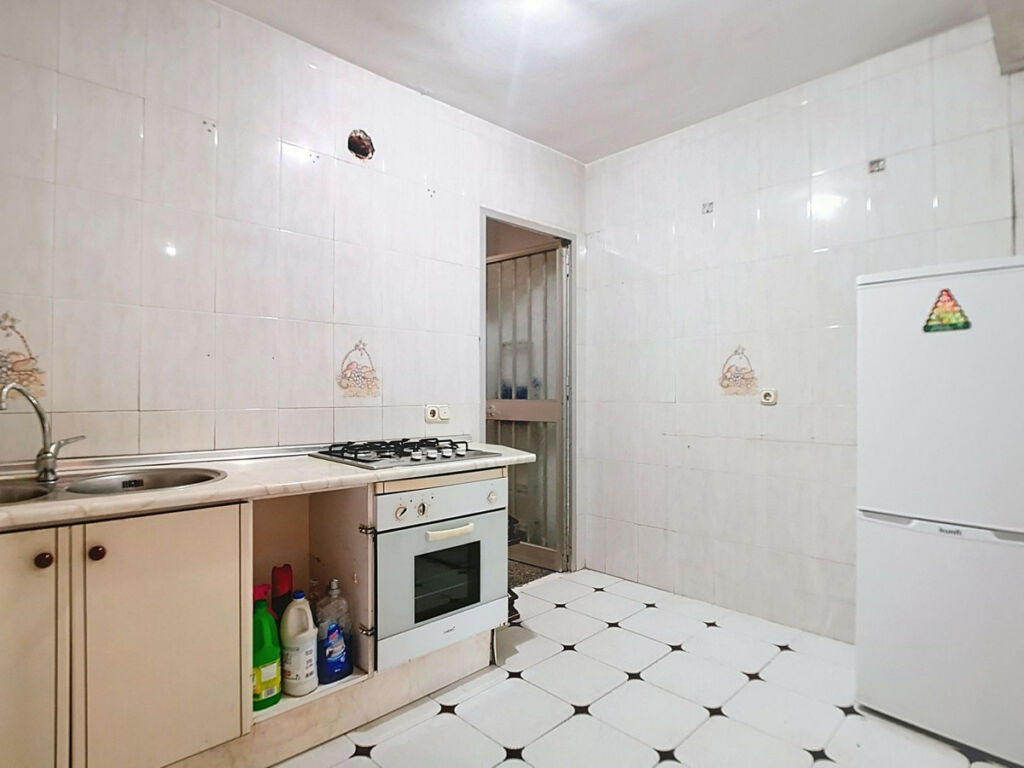 Middle Floor Apartment Fuengirola Málaga - image 16