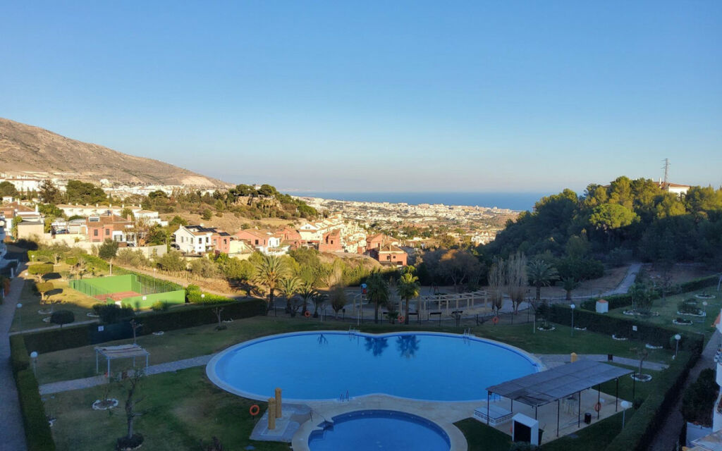 Penthouse Benalmadena Málaga - image 18