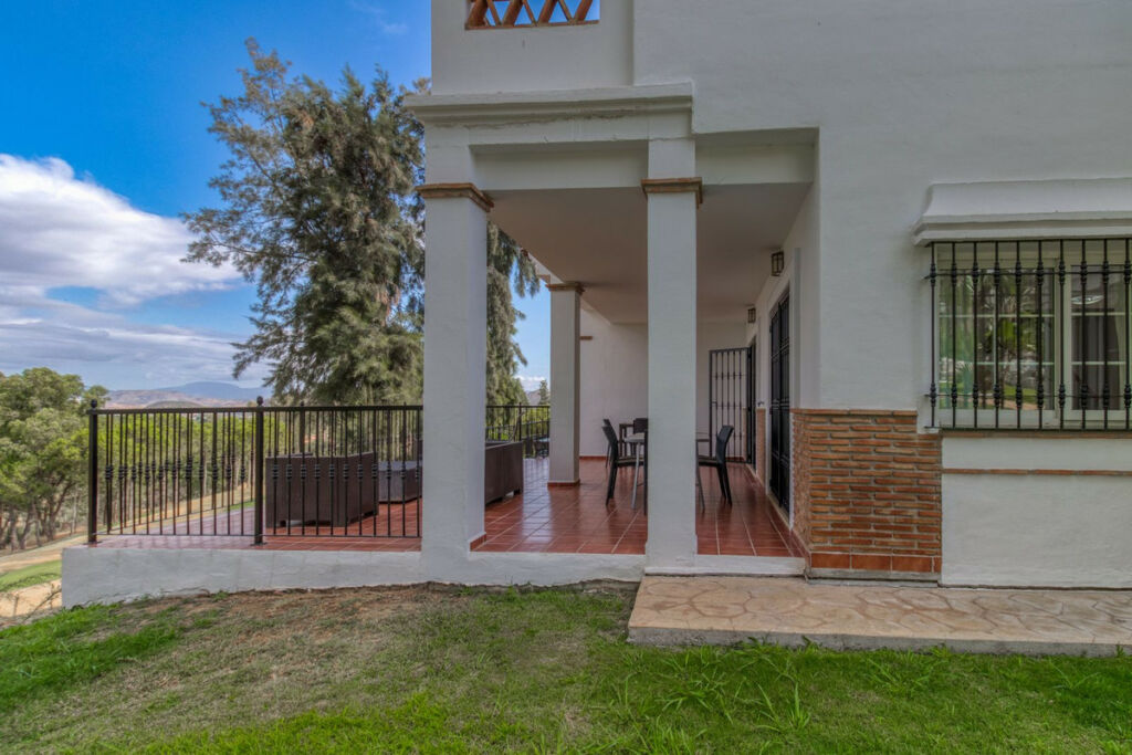 Semi-Detached House Lauro Golf Málaga - image 15