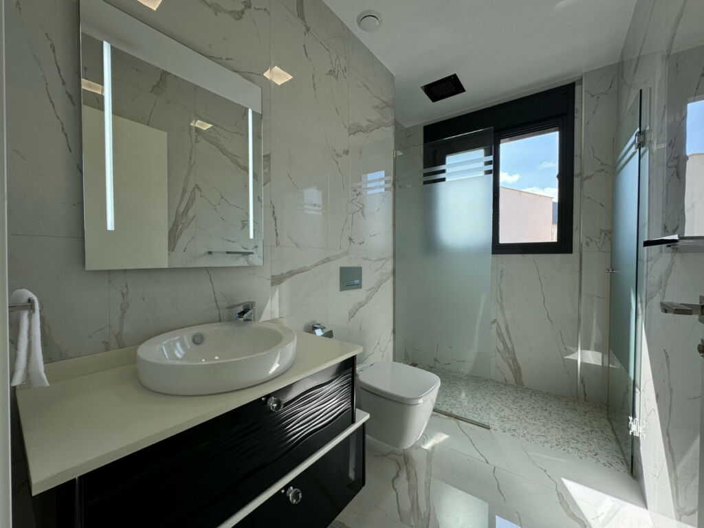 Detached Villa San Miguel de Salinas Alicante - image 16