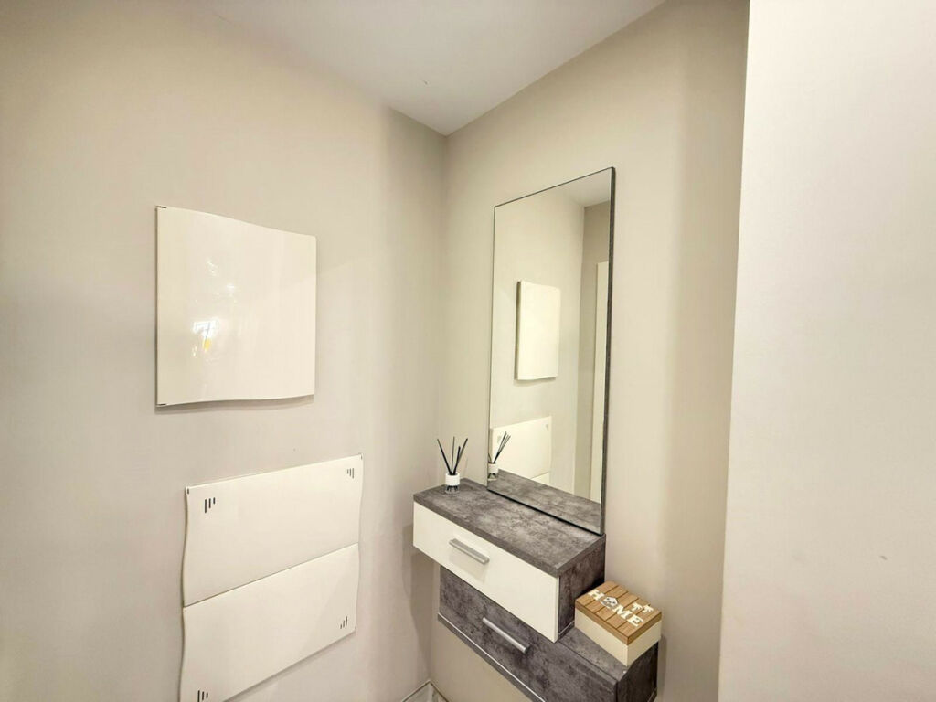 Middle Floor Apartment La Mata Alicante - image 16