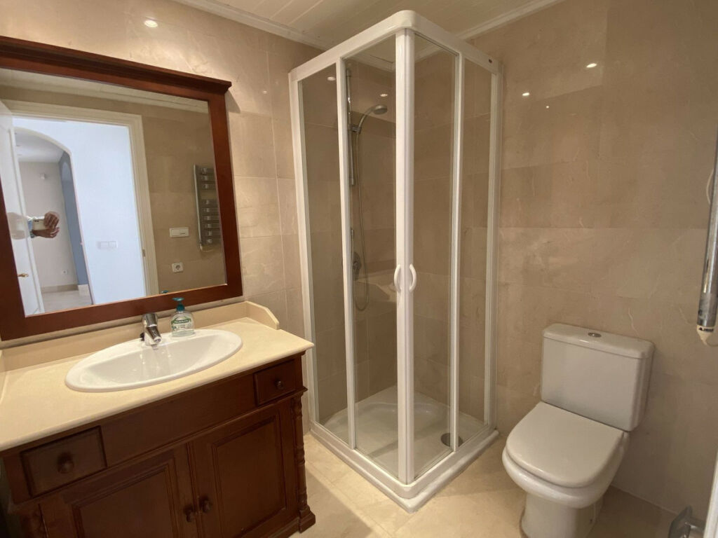 Penthouse Benahavís Málaga - image 16