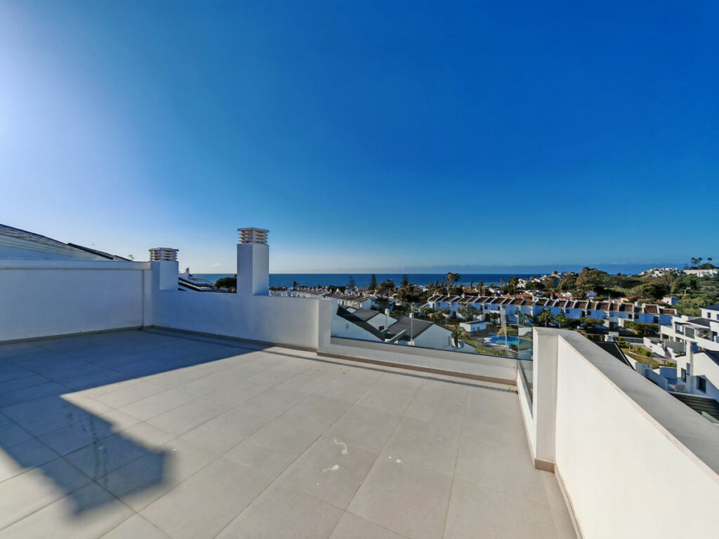 Penthouse Duplex Estepona Málaga - image 16