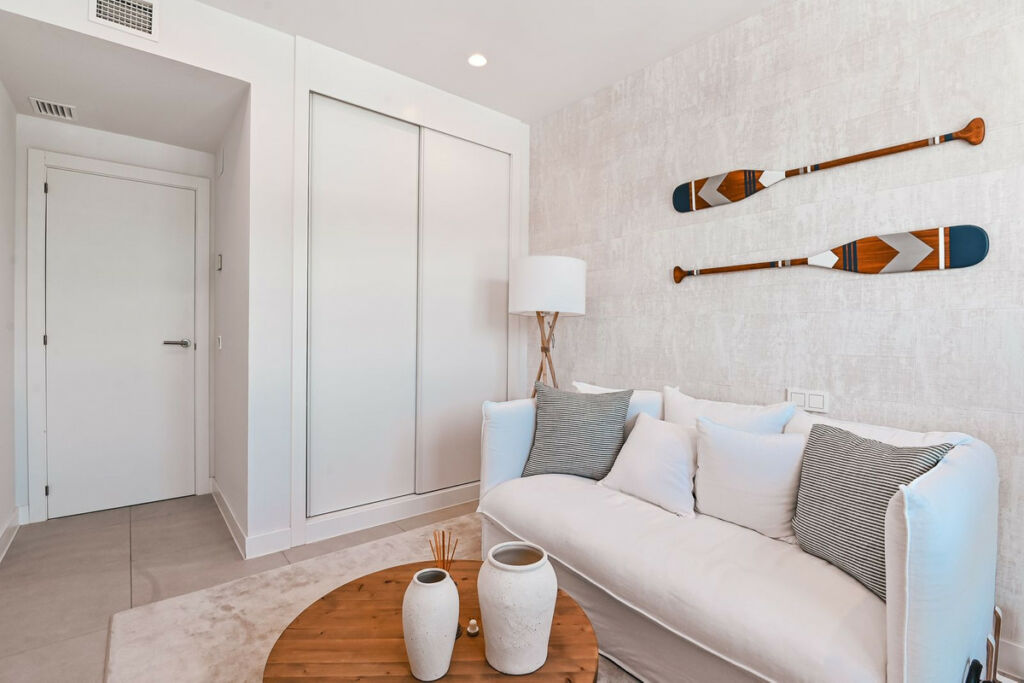 Middle Floor Apartment Estepona Málaga - image 16