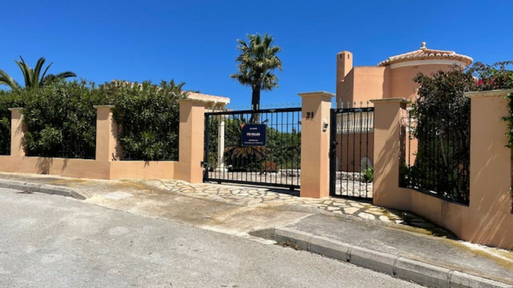 Detached Villa Javea Alicante - image 16