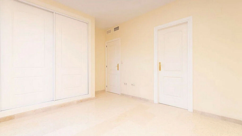 Duplex Elviria Málaga - image 16