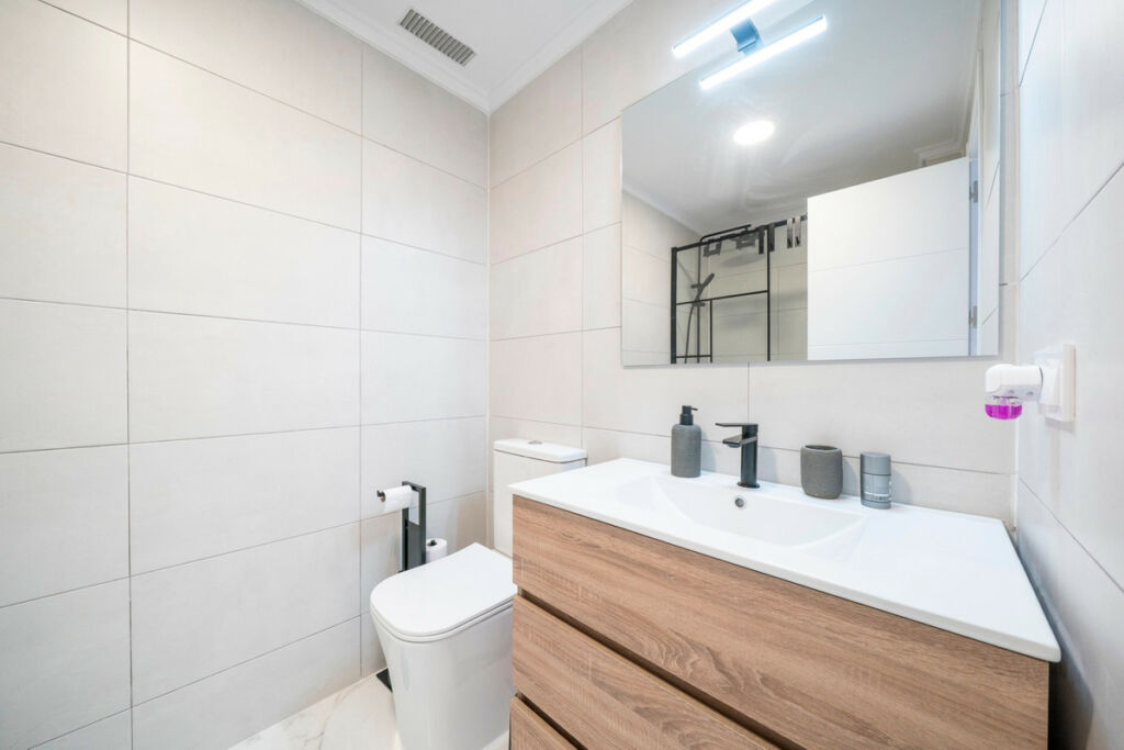 Middle Floor Apartment Punta Prima Alicante - image 16
